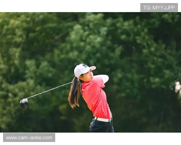 8名海南青少年高尔夫选手出征马来西亚,参加雪兰莪高尔夫球国际青少年锦标赛 8名海南青少年高尔夫选手出征马来西亚,参加雪兰莪高尔夫球国际青少年锦标赛