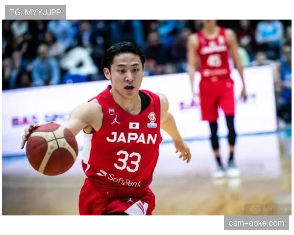 日本后卫河村勇辉NBA首秀6+3+2+2抢断，高效表现获公牛教练组认可